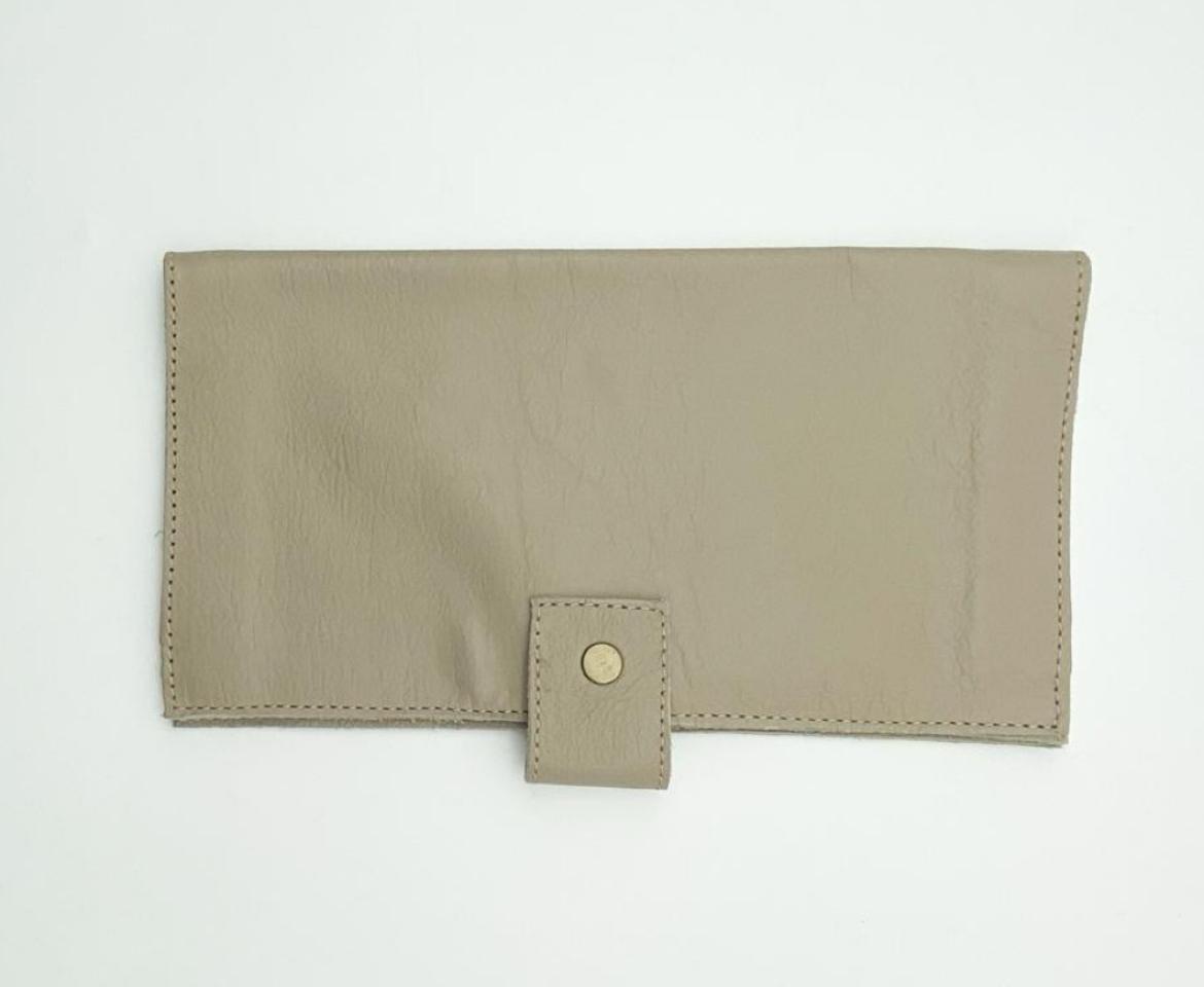 Nappy Wallet Nude