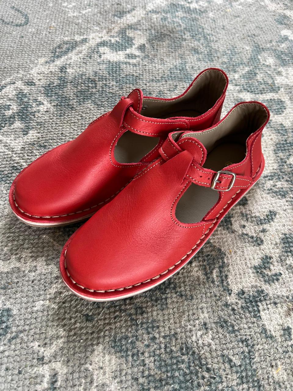 Joey's Buckle - Red