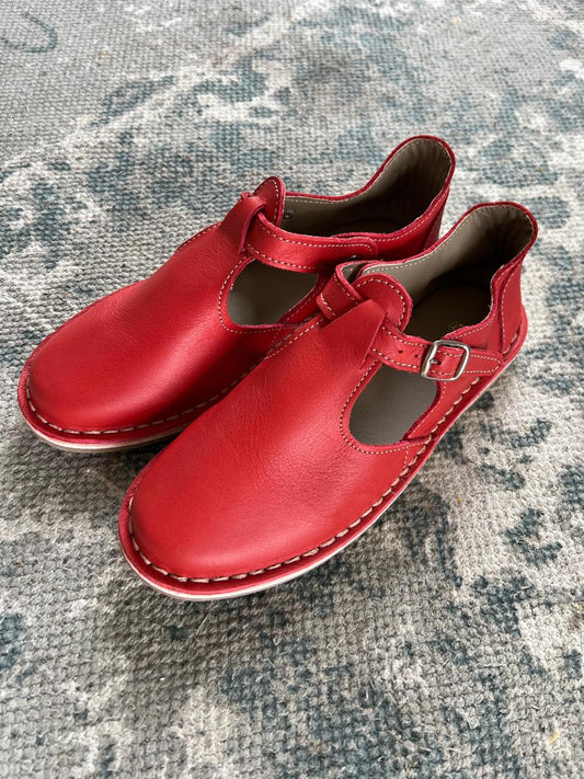 Joey's Buckle - Red